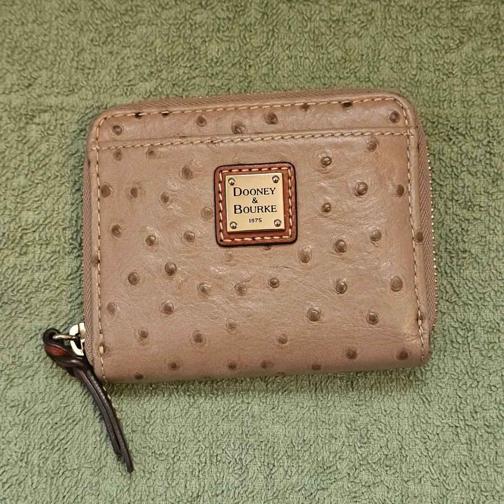 Dooney & Bourke Tan Ostrich-Print Wallet - Picture 2 of 7